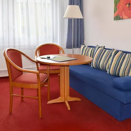 Centra Hotel 3*