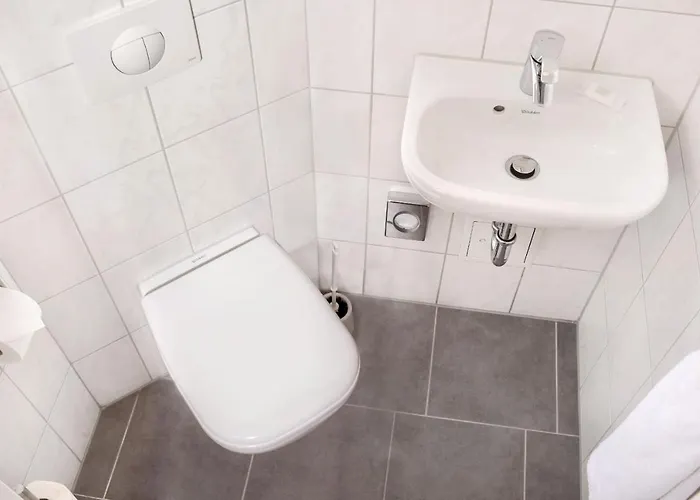 Centra فندق شفيدت