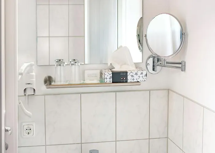 Centra 3* شفيدت